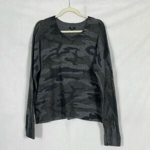 Rails Camo Sweater XL Gray Camo Print Crewneck